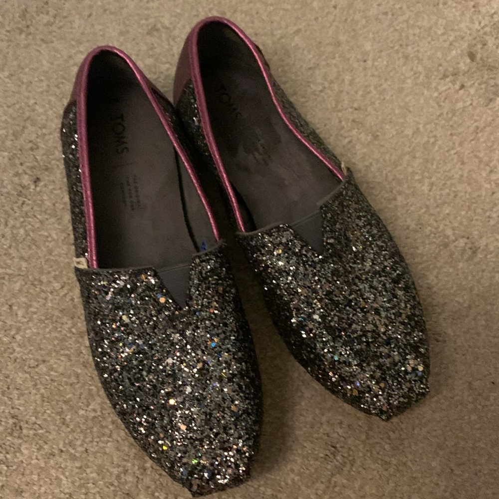 Sparkly Toms shoes